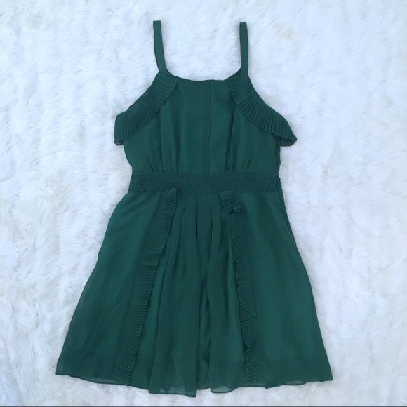 AKIRA Green Pleated Dress with Cinched Waist - Picture 2 of 6